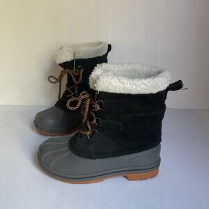 Cat & Jack Big Kids Kit Black Waterproof Lace Up Snow Boots w White Fur Sz 3